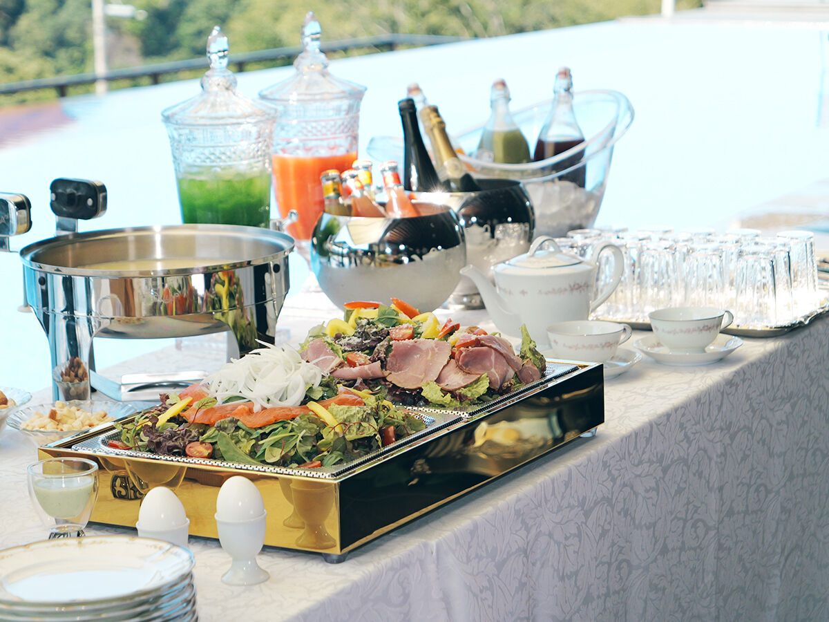 Restaurant – Main Dining